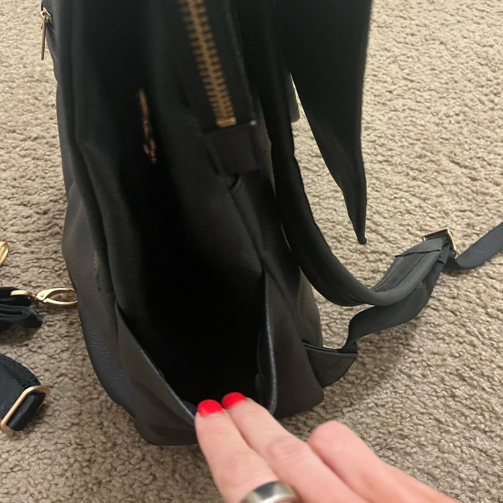 Freshly Picked Black Backpack with Cream Logo Tag - Picture 5 of 8